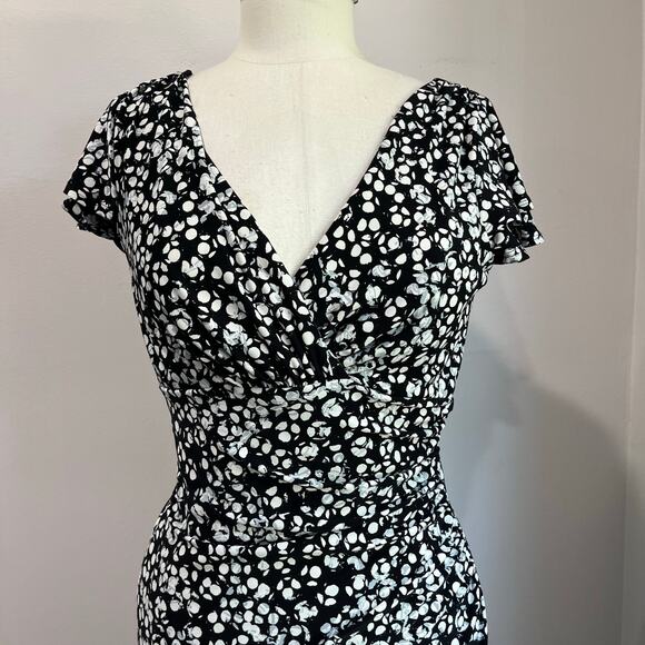 LAUREN Ralph Lauren Black Abstract Floral Surplice Dress Size 6 - Picture 5 of 8